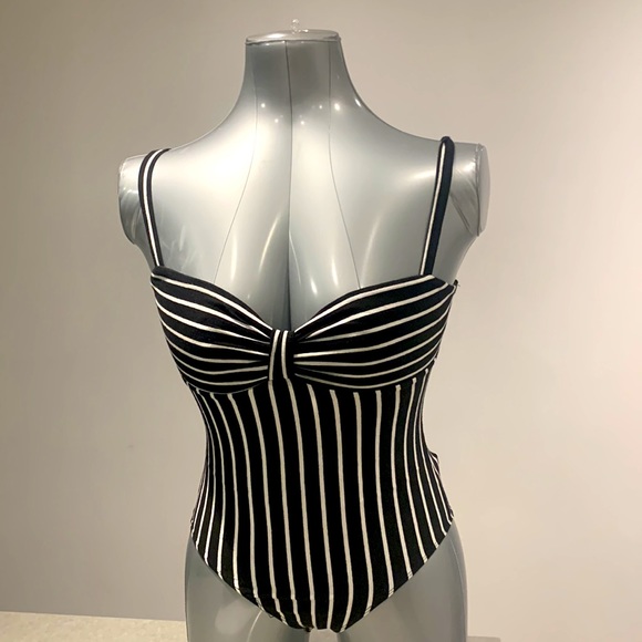 Streetwear Society Bodysuit - Picture 8 of 8